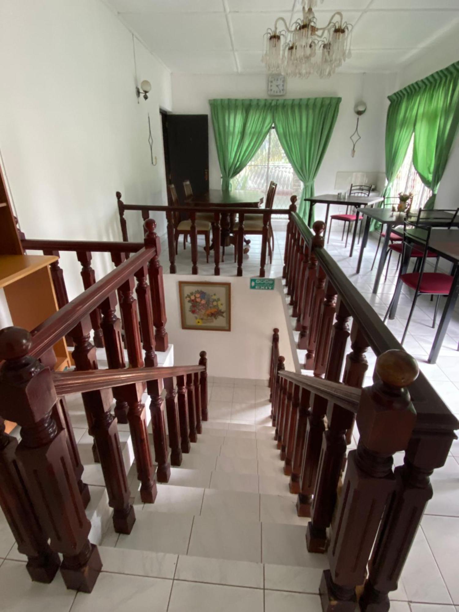 Cloud Inn Kandy Homestay Esterno foto